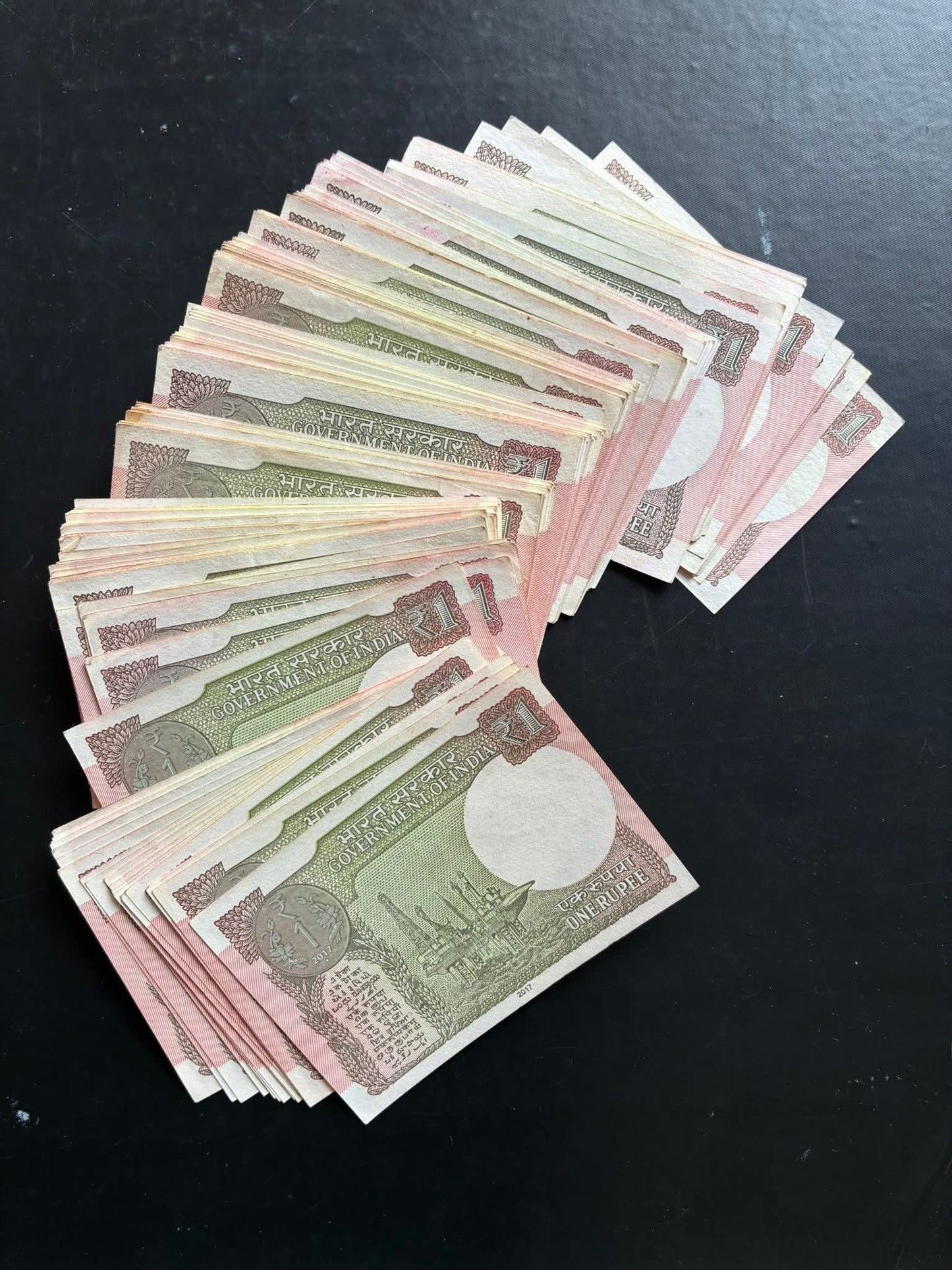 Rs 1 note 100 pis fresh gem unc note cheapest price limited stock - Collection Bazzar