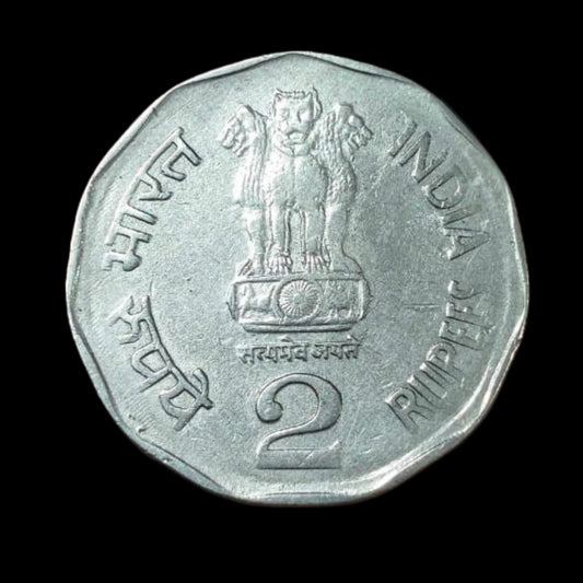 Rs 2 coin year 2004 kolkatta mint - Collection Bazzar