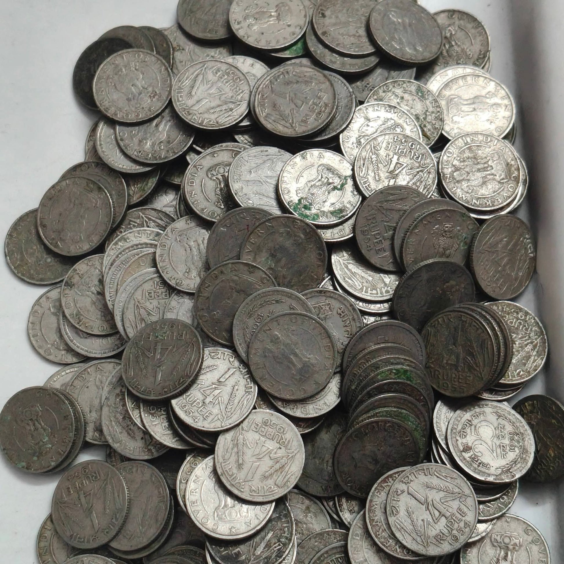 1/4 Rupee and 1/2 rupee 1947 48 49 50, All mix 2 Magnetic total 50 -50 piece both - Collection Bazzar