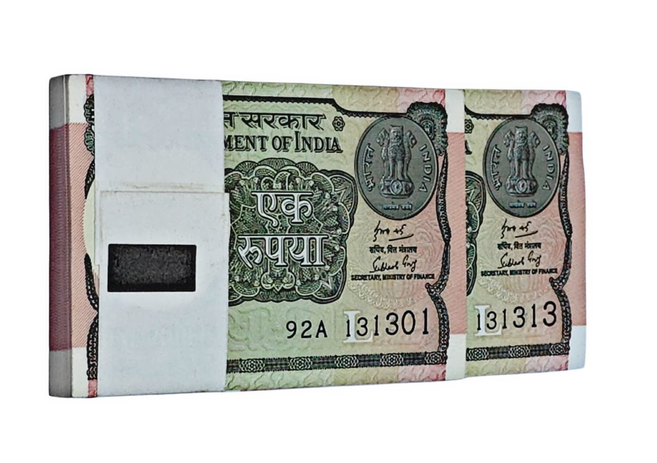 ₹1 note 100 pieces bundle with rare triple 13 serial numbers 131301 to 131313 collectible currency India