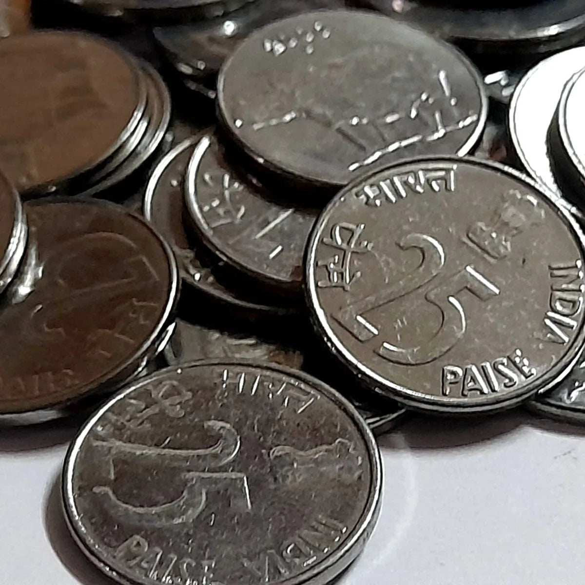 25 Paise Coin Rhino 100 PCS Packet Pouch Rare Item - Collection Bazzar