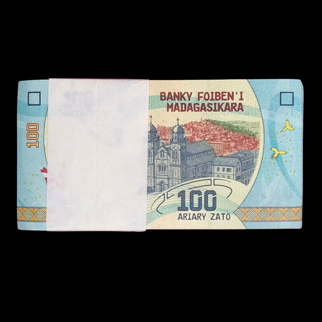 Rs 100 serial Packet Madagasikara Ariary Unc Condition