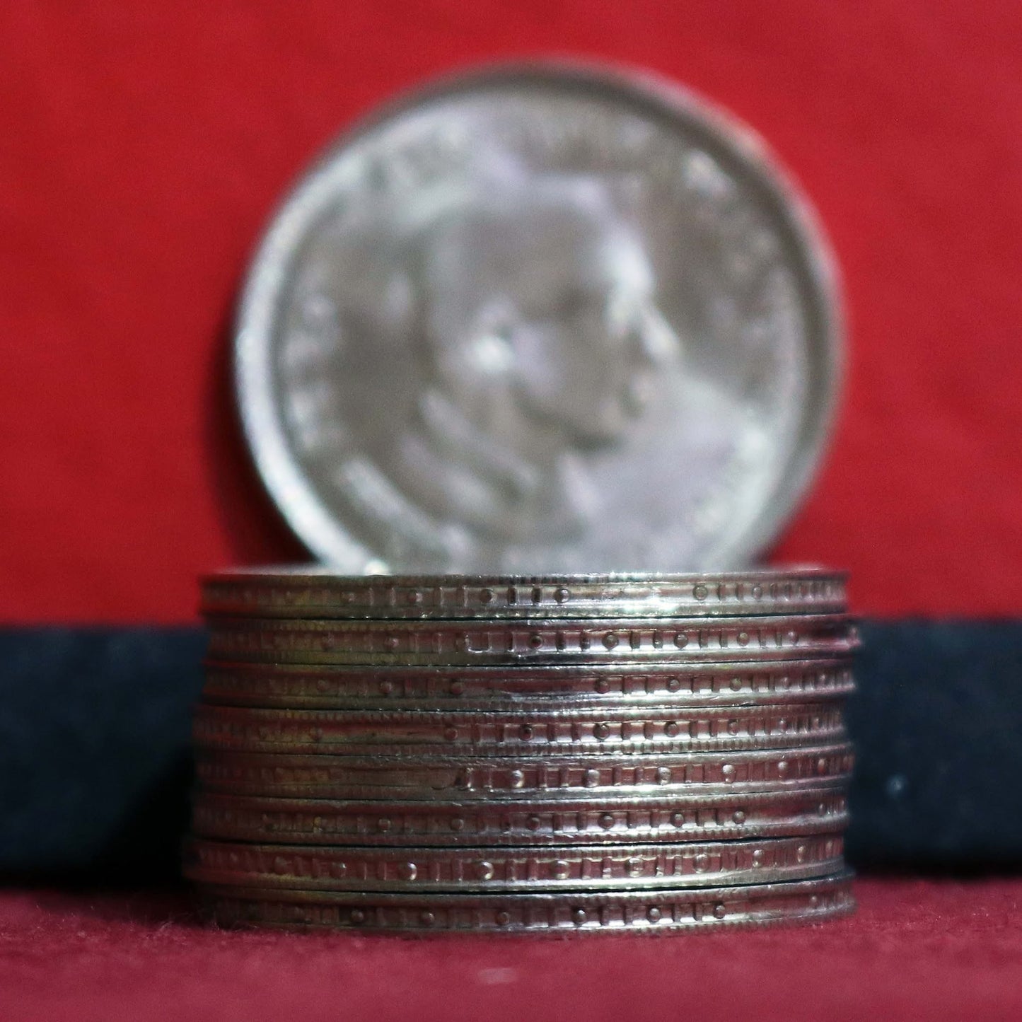 AUNC/UNC  COINS LOT

INDIA- rs 1 RUPEE 10 pcs 

Jawaharlal Nehru Centenary - 1989

(Copper-Nickel - Collection Bazzar