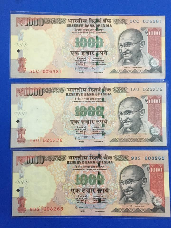 Rs1000
Thousand Rupees Signature Set Of 45 Notes.
Lather album extremely rare collection - Collection Bazzar