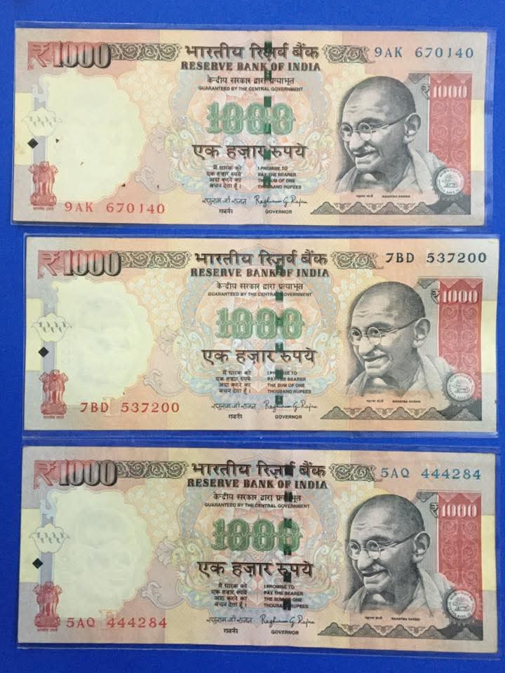 Rs1000
Thousand Rupees Signature Set Of 45 Notes.
Lather album extremely rare collection - Collection Bazzar