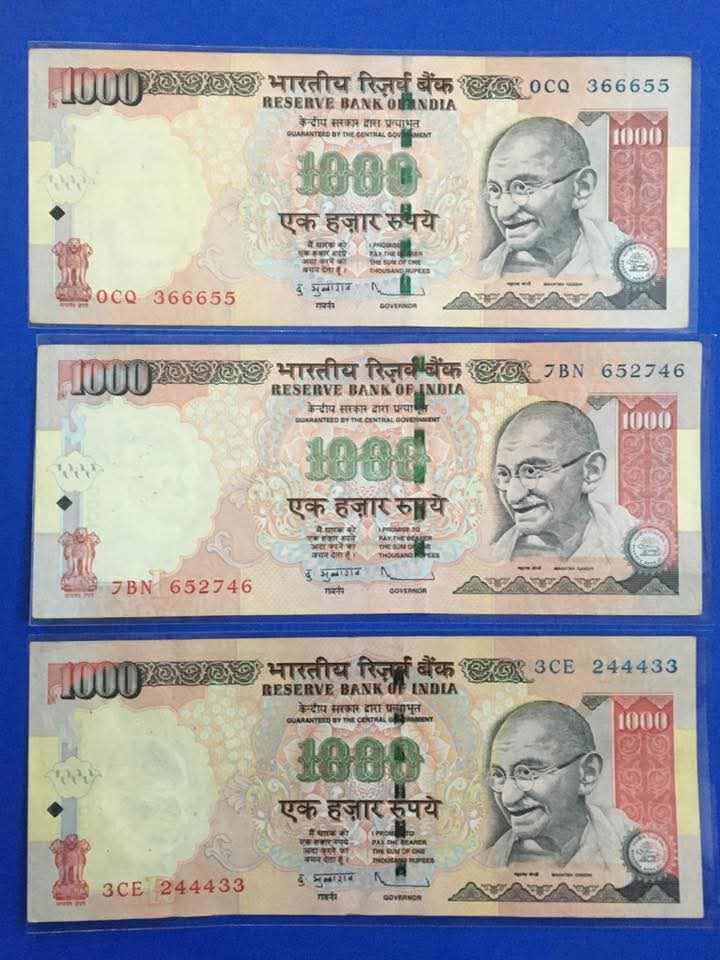 Rs1000
Thousand Rupees Signature Set Of 45 Notes.
Lather album extremely rare collection - Collection Bazzar