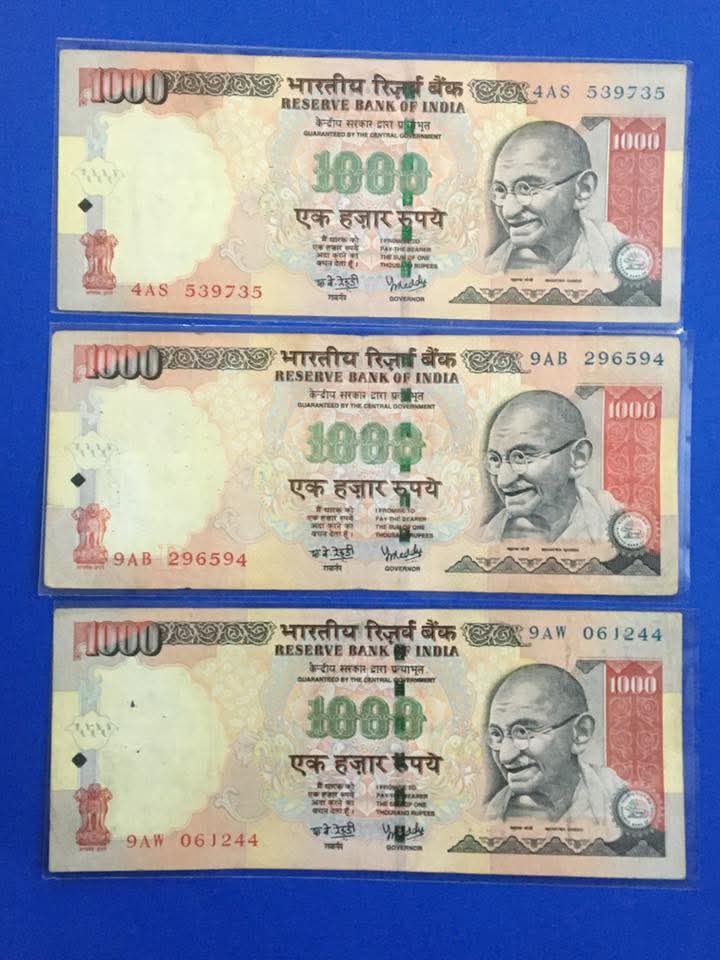 Rs1000
Thousand Rupees Signature Set Of 45 Notes.
Lather album extremely rare collection - Collection Bazzar