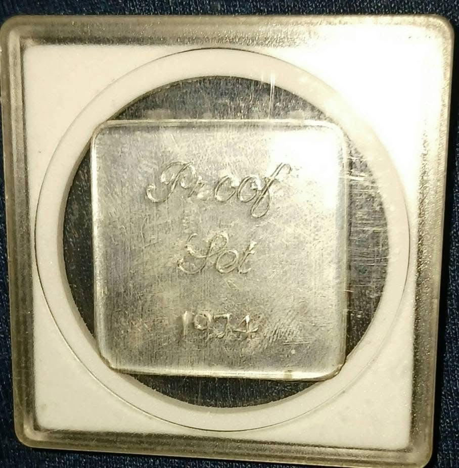 India govt. Mint tokan
Proof set 1974 silver token - Collection Bazzar