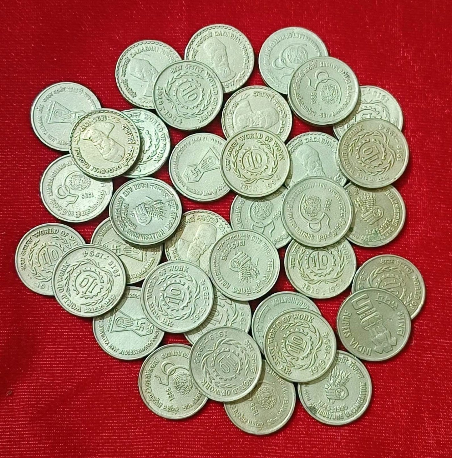 REAR, HIGHLY SCREAR COLLECTIBLE 
ALL COMORETIVR COIN 50 coin lot
MOSTLY ILO, FAO, BHAGWAN MAHAVEER, 
50 ANNIVERSARY OF UNITED NATIONS, DADA BHAI NAUROJI MIX MINT - Collection Bazzar