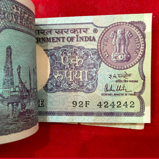 Rs 1 Note Packet 424201 Include  tripling  Number 424242 - Collection Bazzar