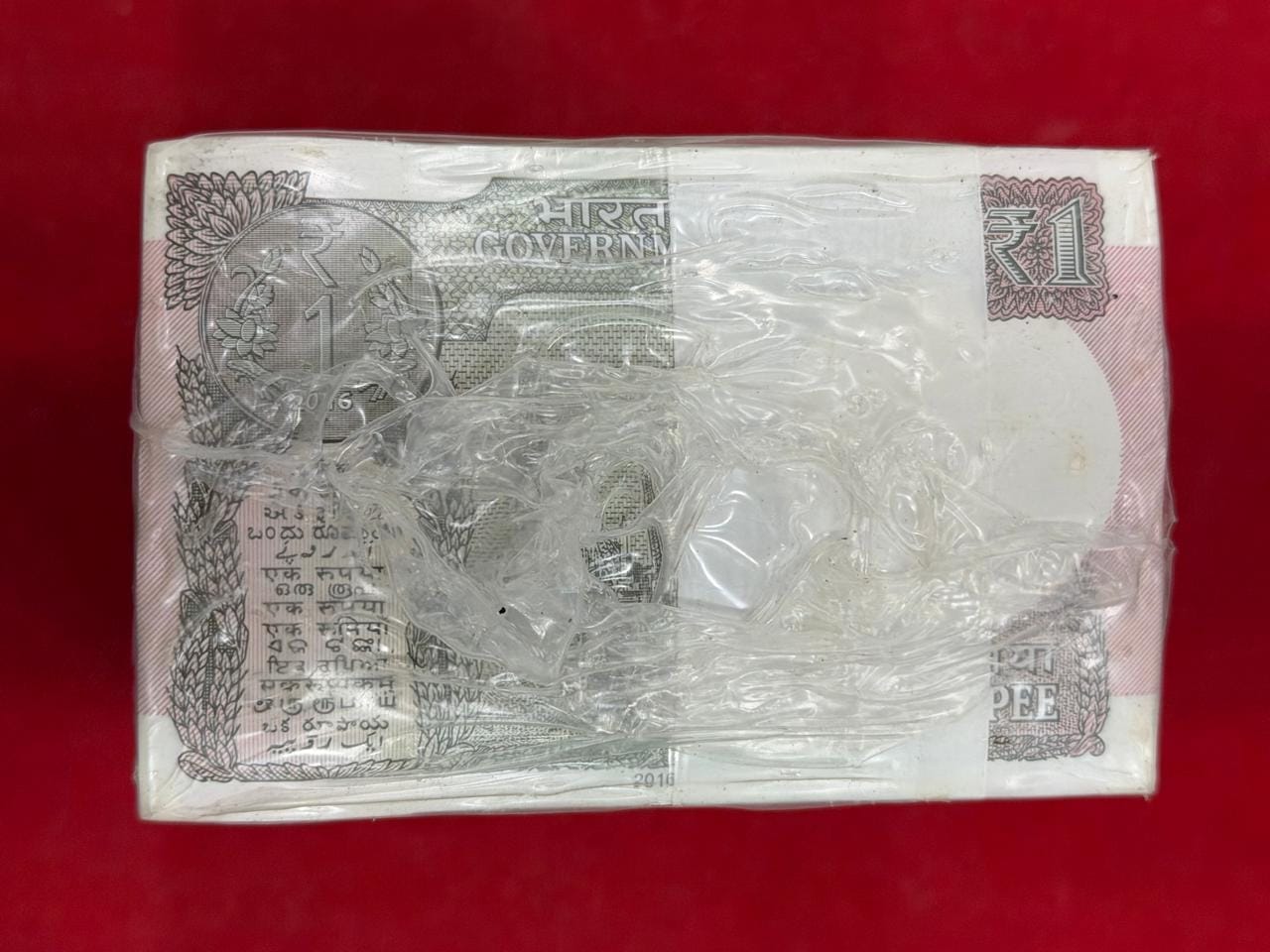 Rs 1 Note RIM Packet Serial 242001 Fresh Bundle Rare Gifting Item 242424 242526 - Collection Bazzar