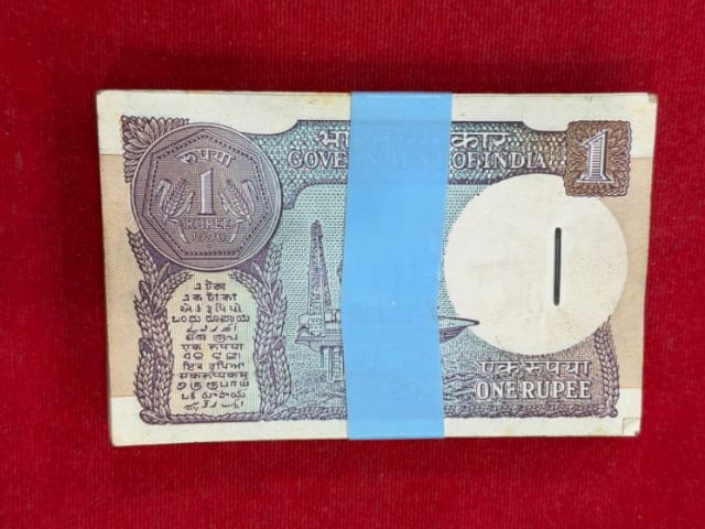 Rs 1 old serial packet 783601 with ending 687  number - Collection Bazzar