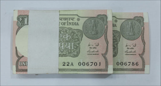 Rs 1 serial packet 006701 with 006786 rare collectible unc condition - Collection Bazzar