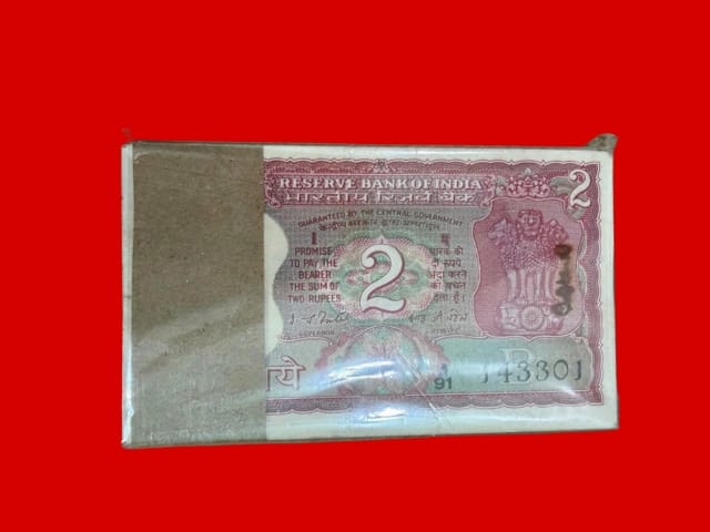 Rs 2 Tiger Serial Packet 143301 governor I G patel - Collection Bazzar
