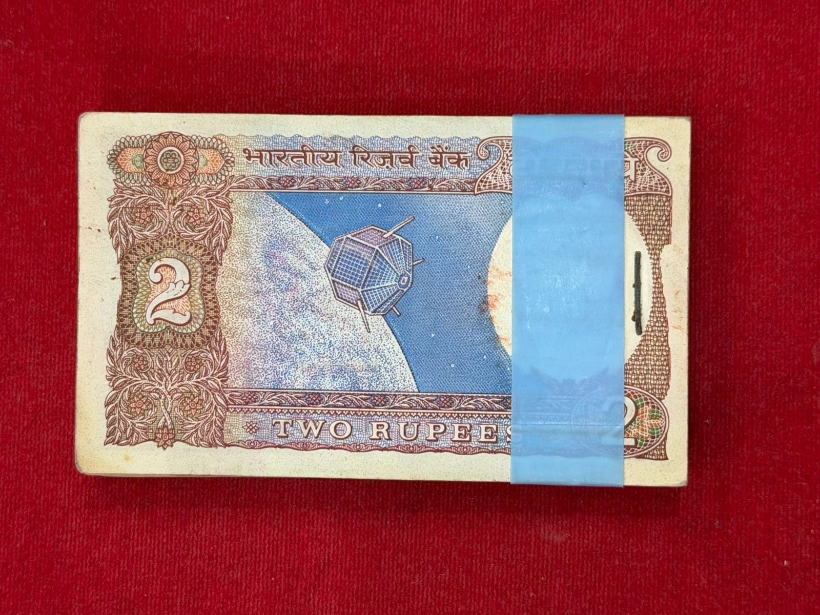 Rs 2 sattelite packet 853801 with doubling 853853  gov manmohan singh - Collection Bazzar