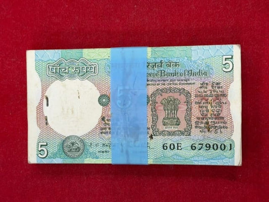 Rs 5 Note Tractor Packet Serial 679001 Signed by R N malhotra - Collection Bazzar