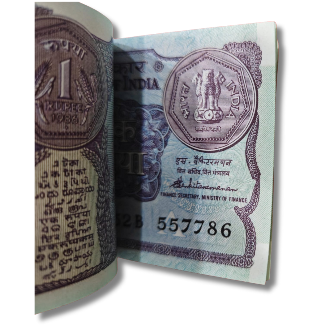 Rs 1 Small Coin Note Packet – 52B Prefix | Serial 557701 to 557800 | Includes 786 Holy Number