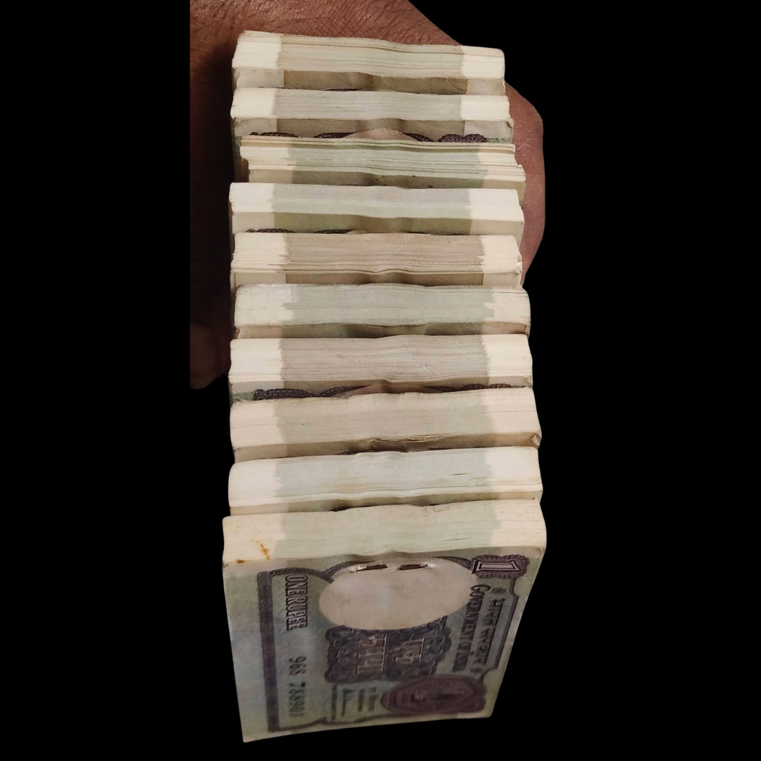 Rs 1 Small Coin 10 packet All Rare Governor Serial 10 Packat Rare 1000 Note