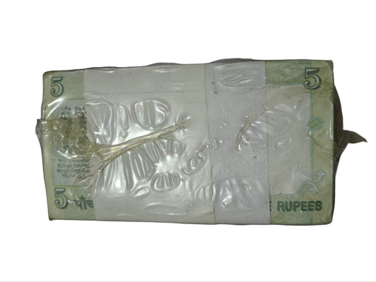 Rs 5 Rim Packet 136001 | Old RBI Issue 1000 UNC Notes (10 Bundles of 100 Each)