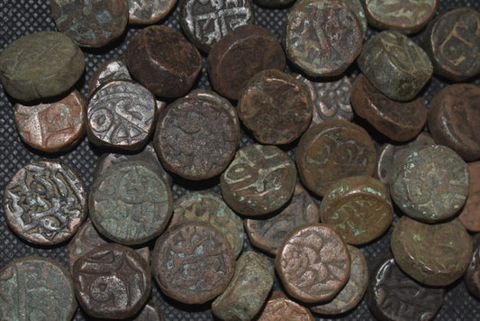 Akbar of mugal empire copper dam each coin 200 rare collectible - Collection Bazzar