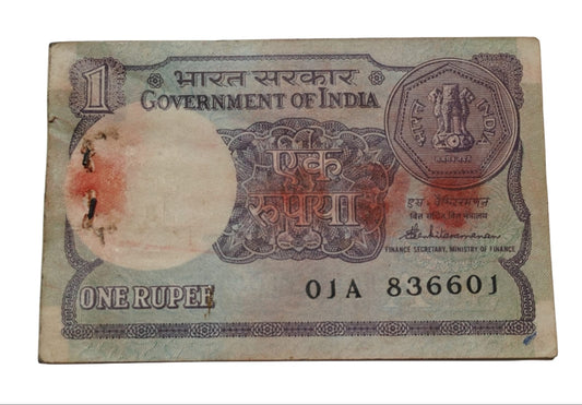 Rare ₹1 note packet with serial number 836601, signed by S. Venkitaramanan, Government of India issue 100 UNC notes full bundle