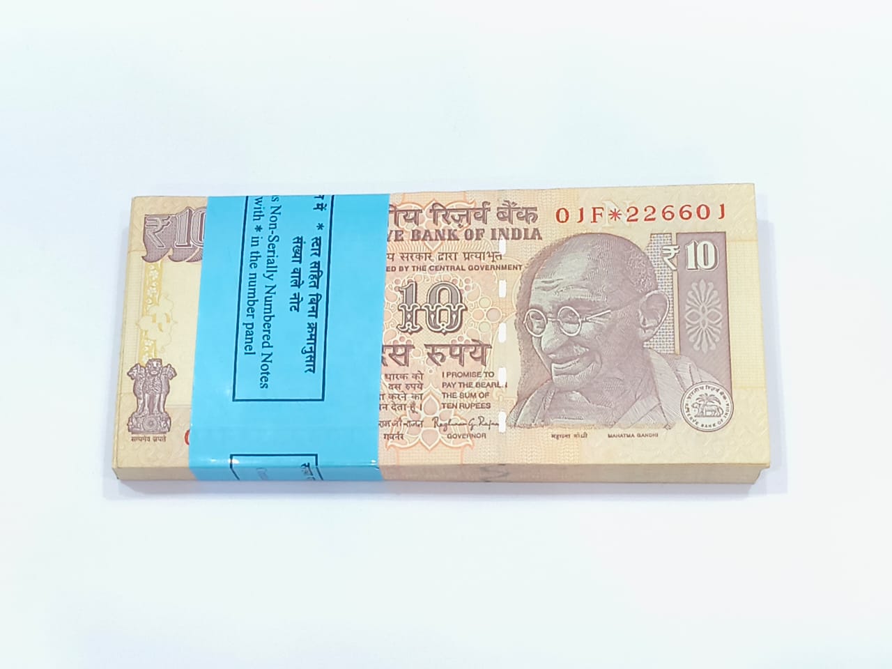 ₹10 star note packet with serial number 226601✱, D. Subbarao signed 100 UNC notes full bundle"