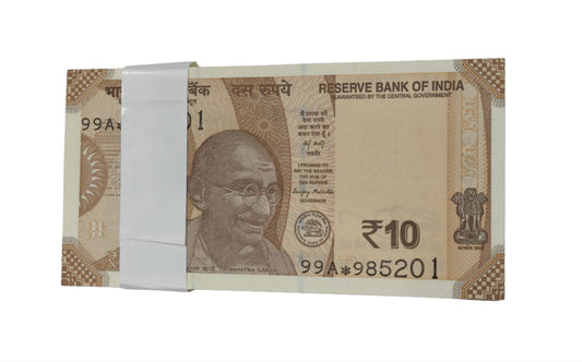 Rare ₹10 star note packet with serial number 985201✱, RBI replacement issue 100 UNC notes full bundle