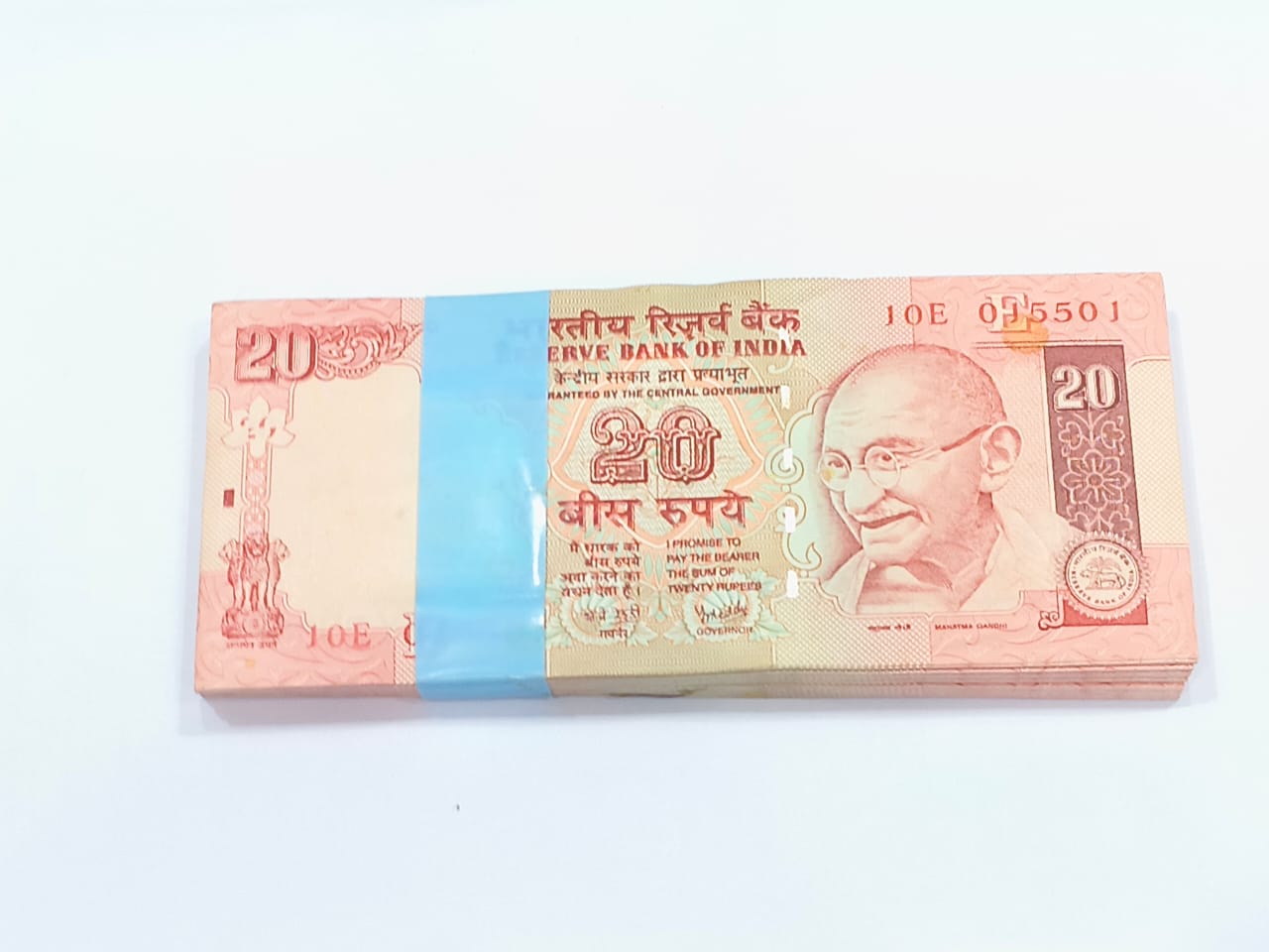 Rare ₹20 note packet with serial number 05501, Y. V. Reddy signed 100 UNC notes full bundle