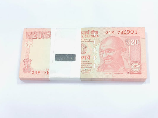 ₹20 note packet with auspicious serial number 786901. Urjit Patel signed 100 UNC notes full bundle. Collectible Indian currency for numismatic investors.