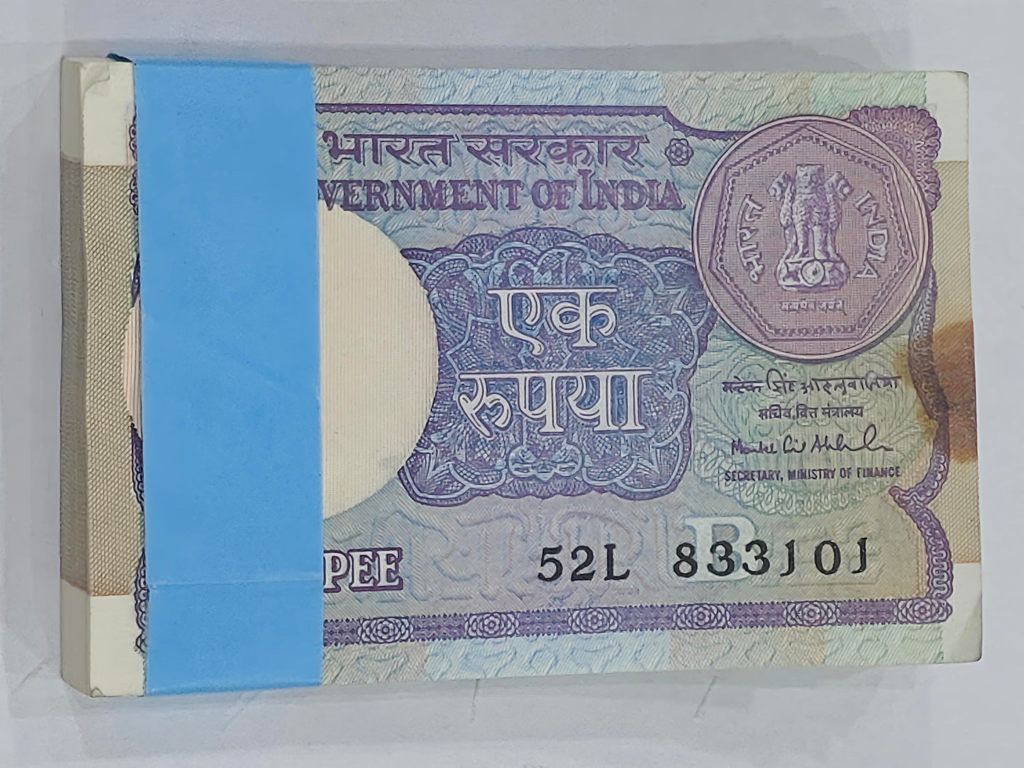 Ra 1 old bundle 100 833101 note sirial 1991 Montek Singh Ahluwalia