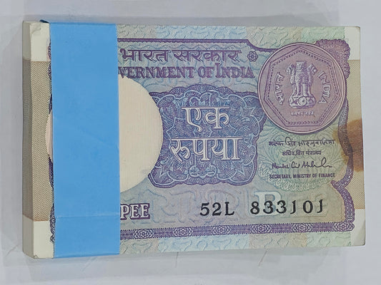 Ra 1 old bundle 100 833101 note sirial 1991 Montek Singh Ahluwalia