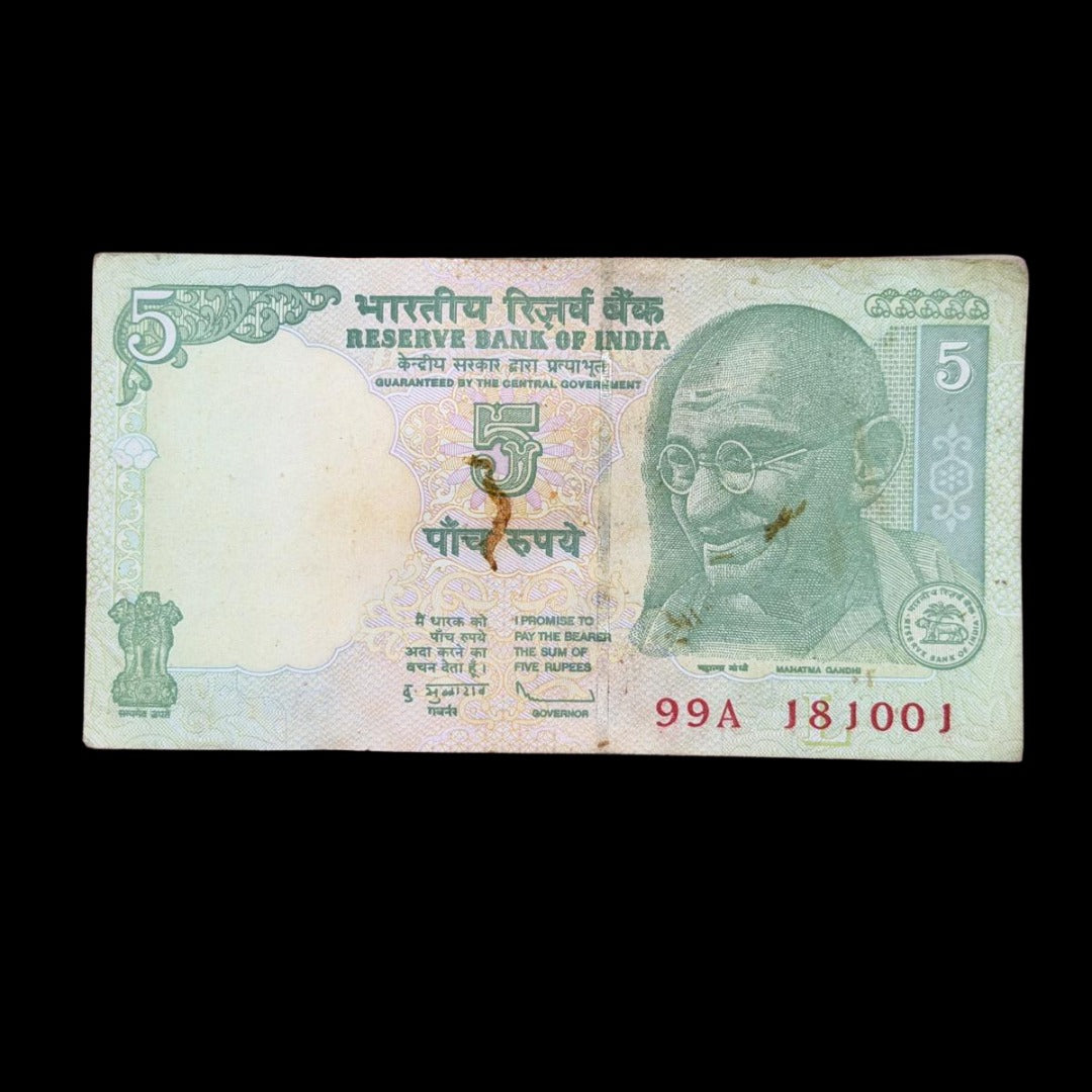 Rs 5 tractor Gandhi 100 note sirial birthday packet 18.10.01  18 October