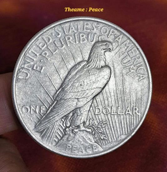 For Vintage Foregin Silver Coin collectors rare 

 1 Dollar - 1923 - USA Peace - Non UNC

Silver Purity  : 90%