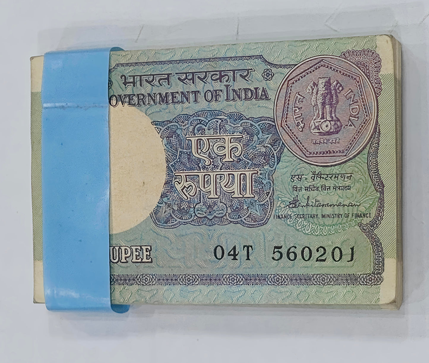 Rs 1 bank note year 1986 old Packet 100sirial note s vankitraman