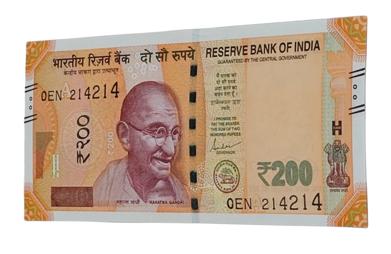 Rare Rs 200 note with doubling number 214214 Jai Shri Ram signed by Shaktikanta Das in UNC condition.