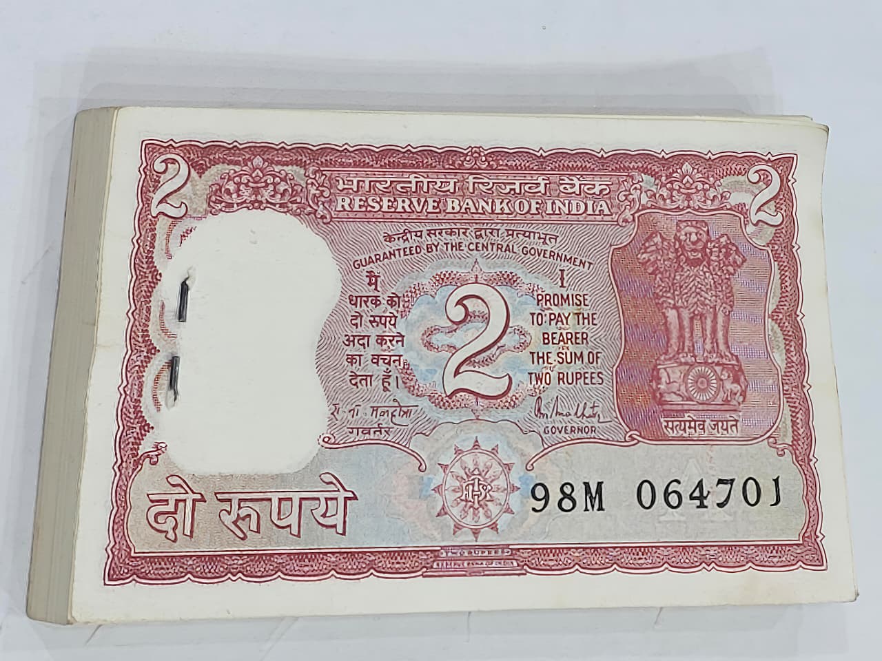 Rs 2 Indian currency note serial 064701 signed by R. N. Malhotra, collectible vintage banknote