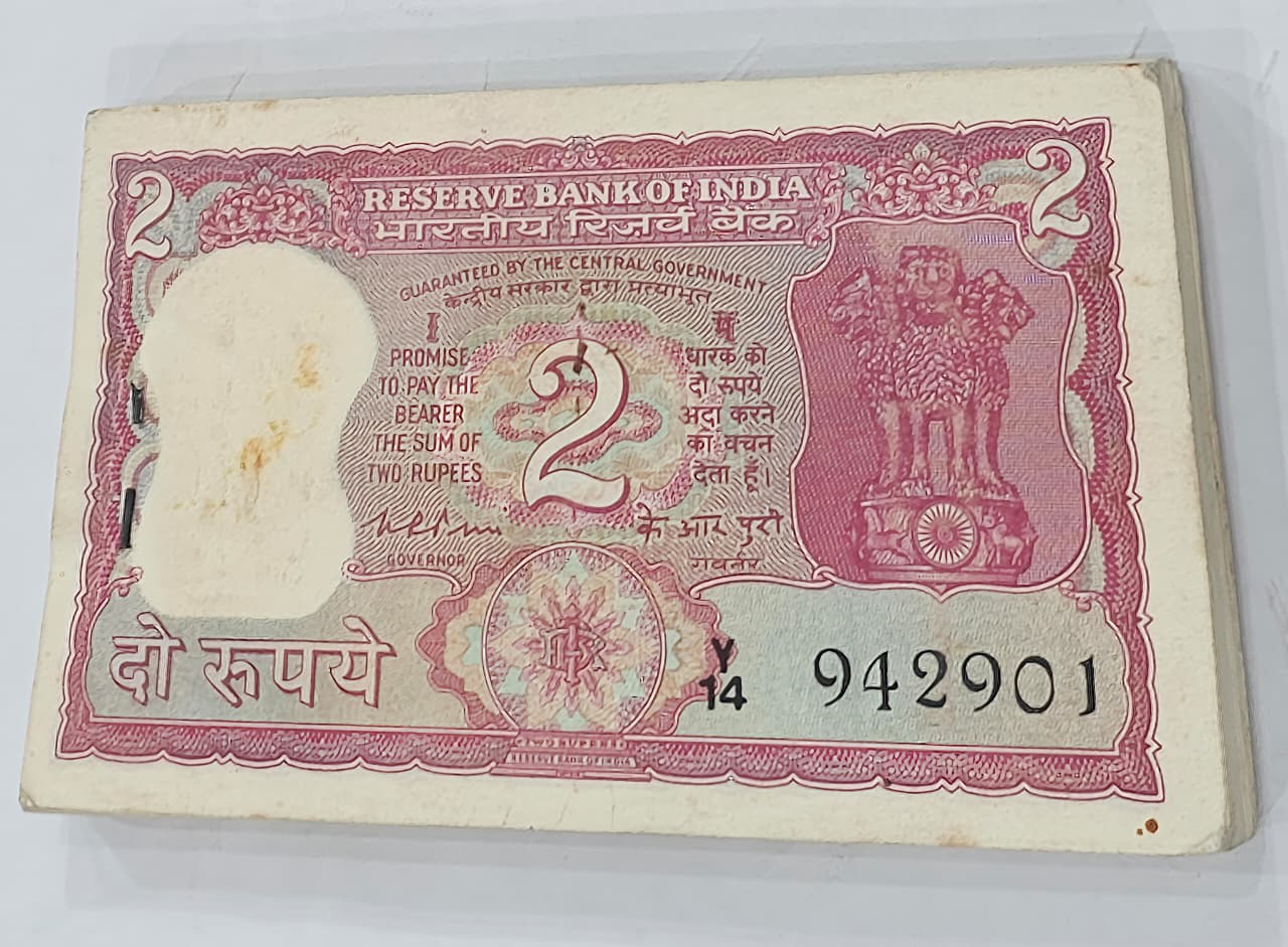 Rs 2 Indian currency note serial 942901 signed by Governor K. R. Puri, vintage collectible banknote